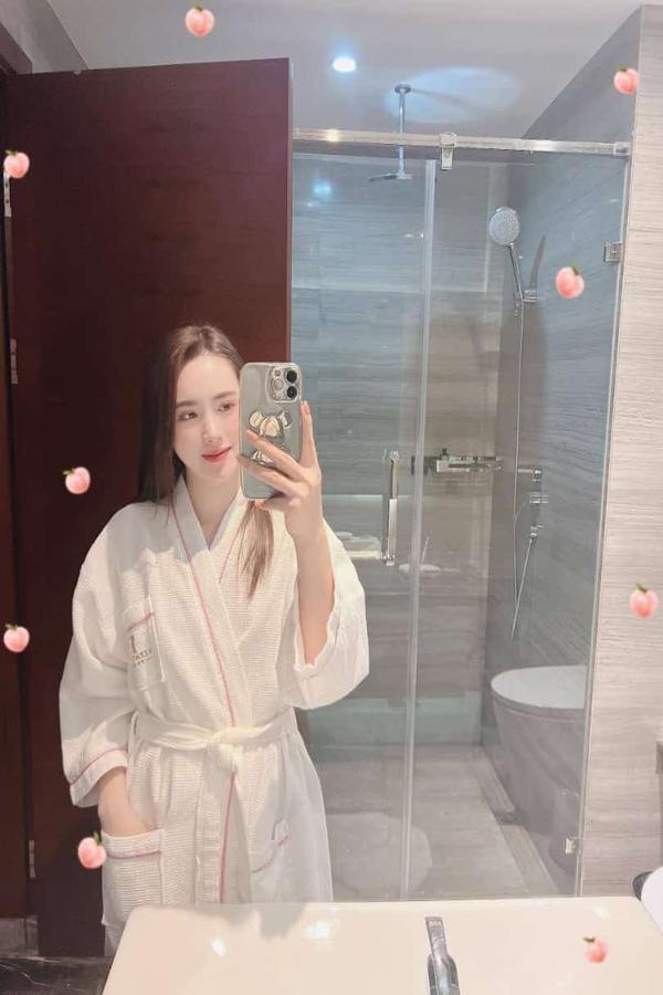 Discover the Allure of Yasmin Proibida and Unforgettable Moments